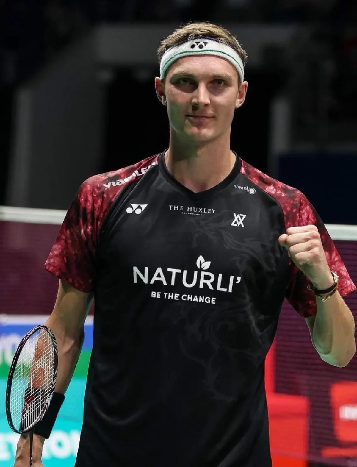 爱游戏官方入口-法国羽毛球队绝地反击泰国羽毛球队，安赛龙统治全场