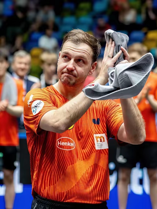 爱游戏娱乐-法国乒乓球队强势瑞典乒乓球队，波尔高光表现