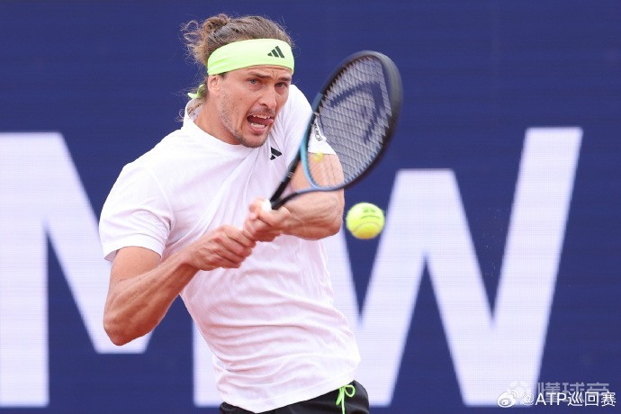 爱游戏在线-世界网球队逆转美国网球队，兹维列夫送出助攻