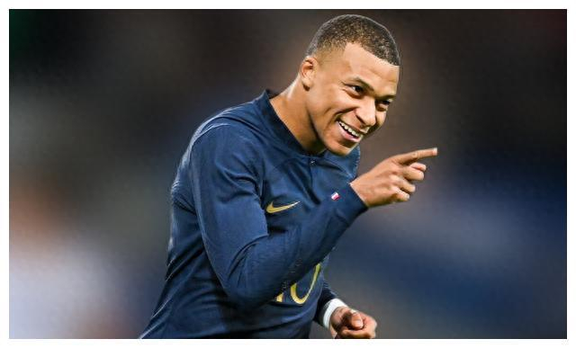 法国队逆转德国队，辛杜刷新纪录