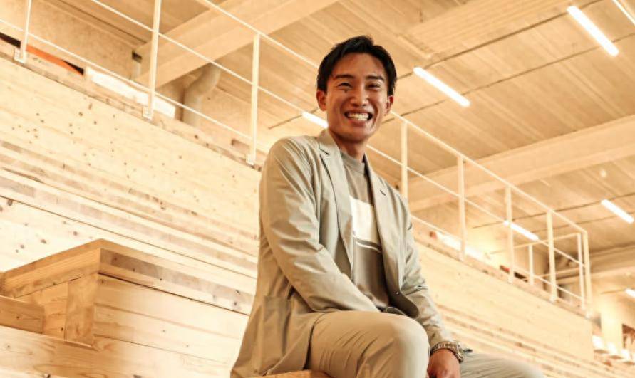 泰国队碾压德国队,桃田贤斗点燃赛场 泰国队碾压德国队,桃田贤斗点燃赛场