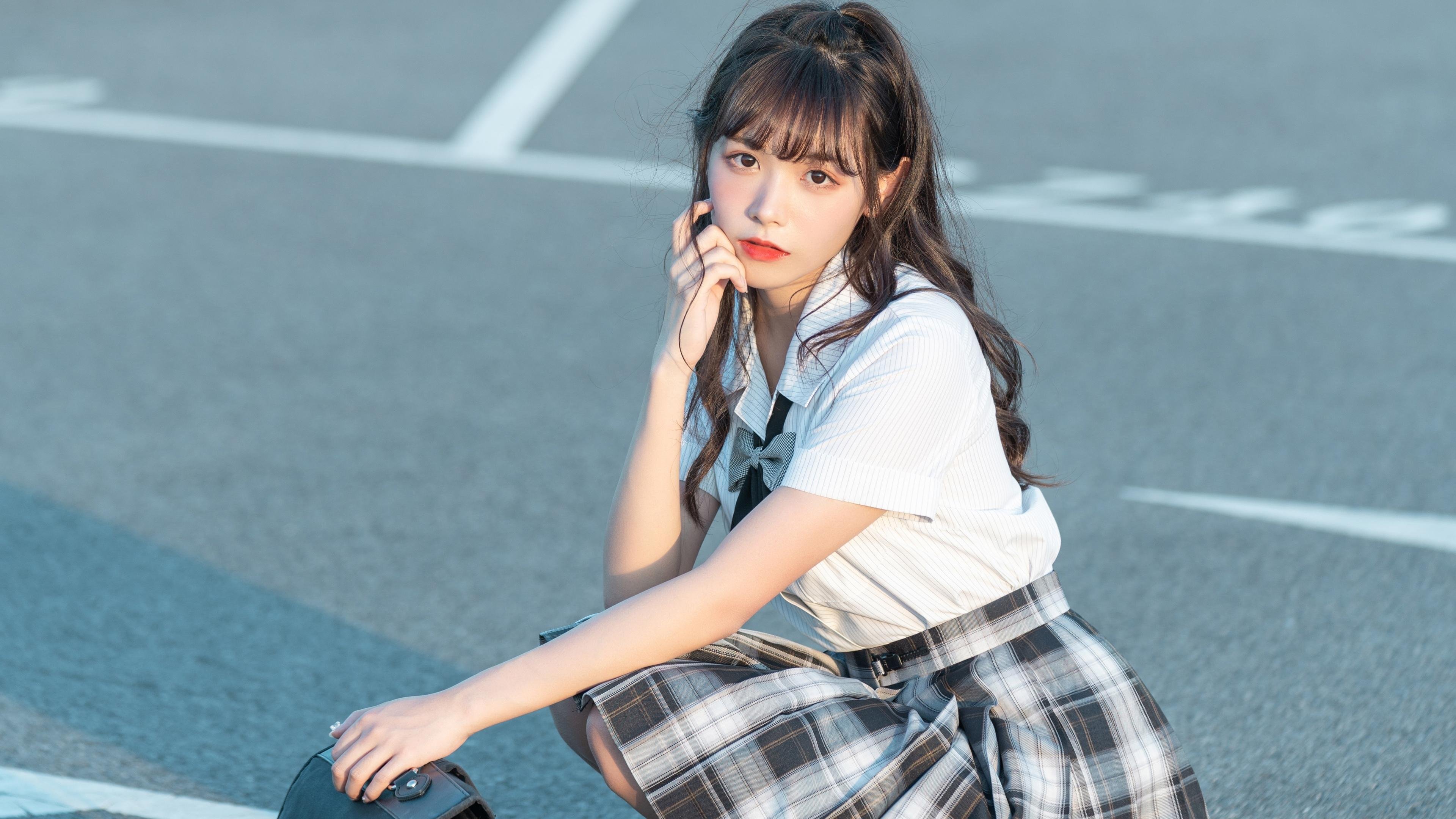 爱游戏体育-绿茵无声处，惊雷已炸响，当波斯铁骑对阵德国新贵，皮克的关键战永不手软