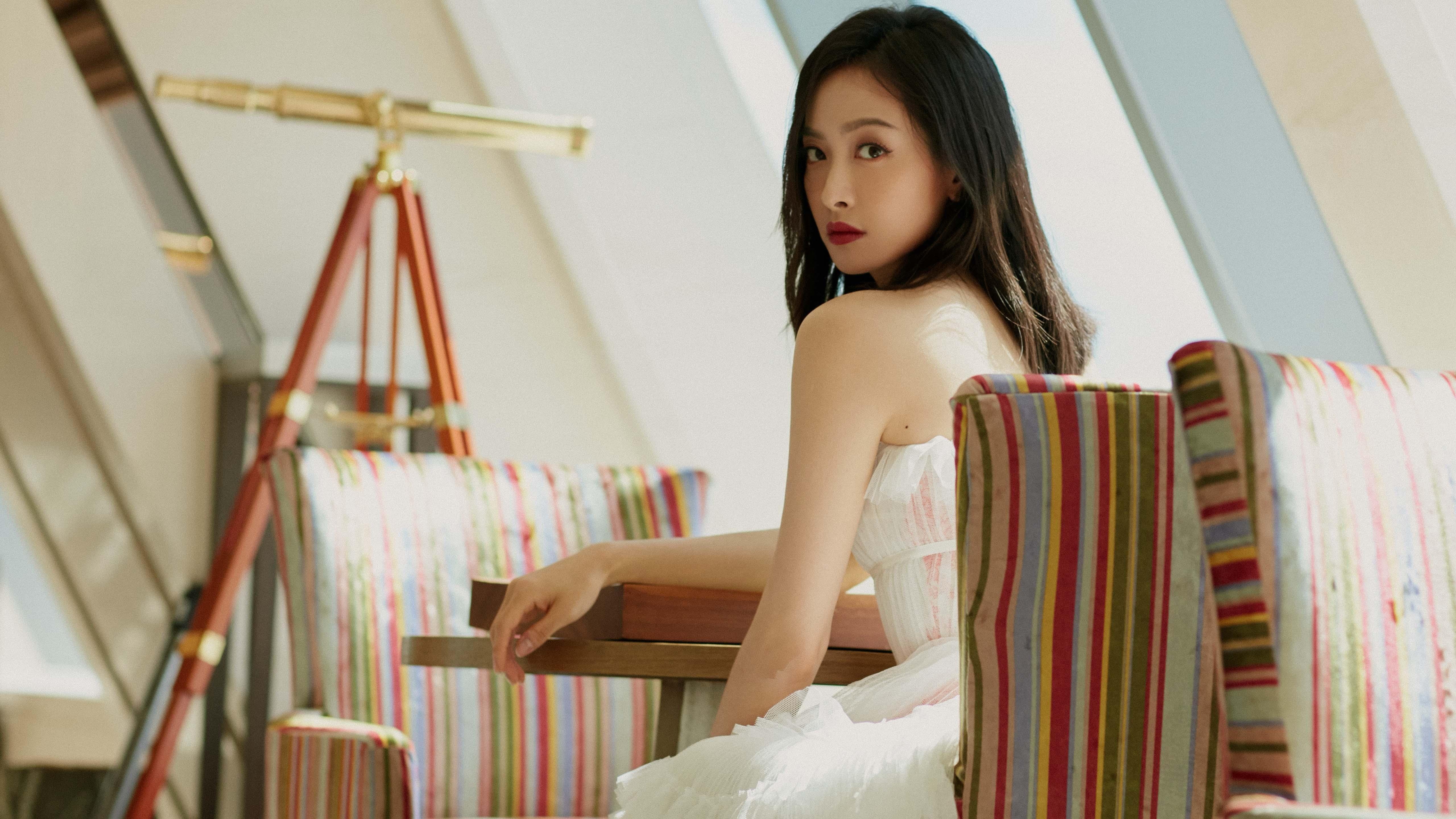 爱游戏-太阳方程式狂飙，乔治化身赛道车手踏平快船