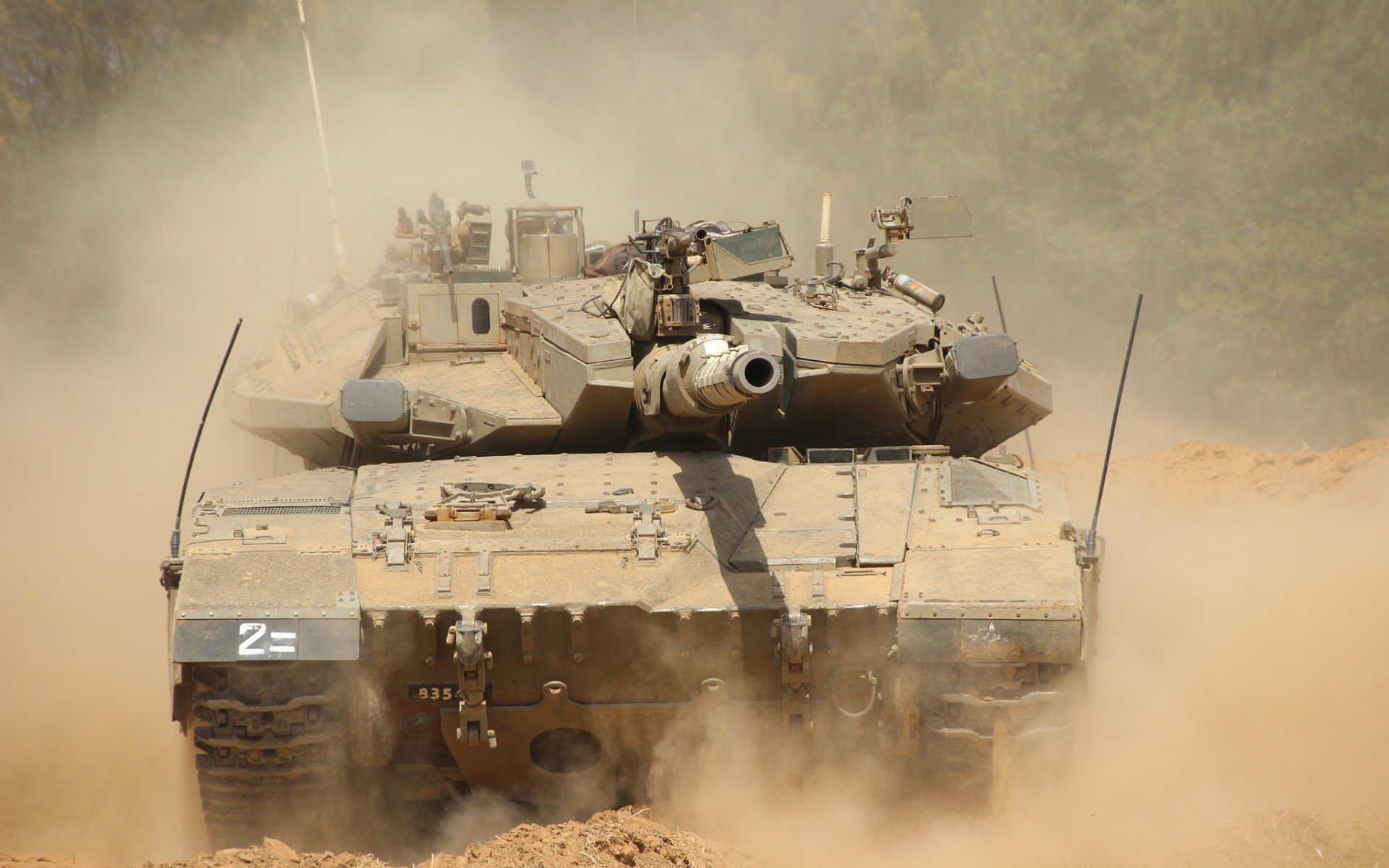 爱游戏官方-淬火之战，当摩洛哥铁骑遇上拜仁钢阵，若日尼奥如何以节奏为锤