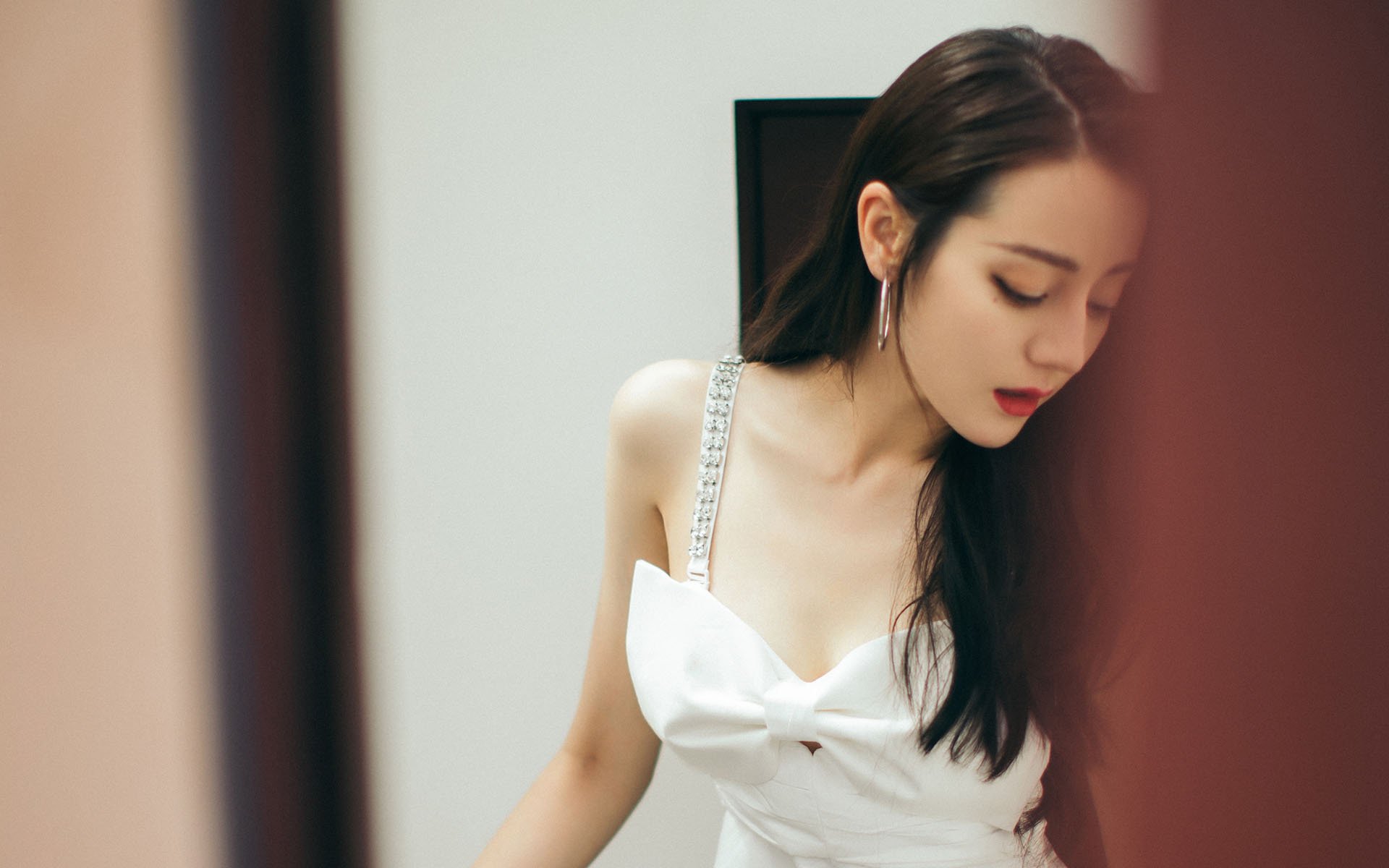 钢铁战车最后的倔强,2026世界杯F组生死战,德国3-2险胜比利时,费利克斯独木难支